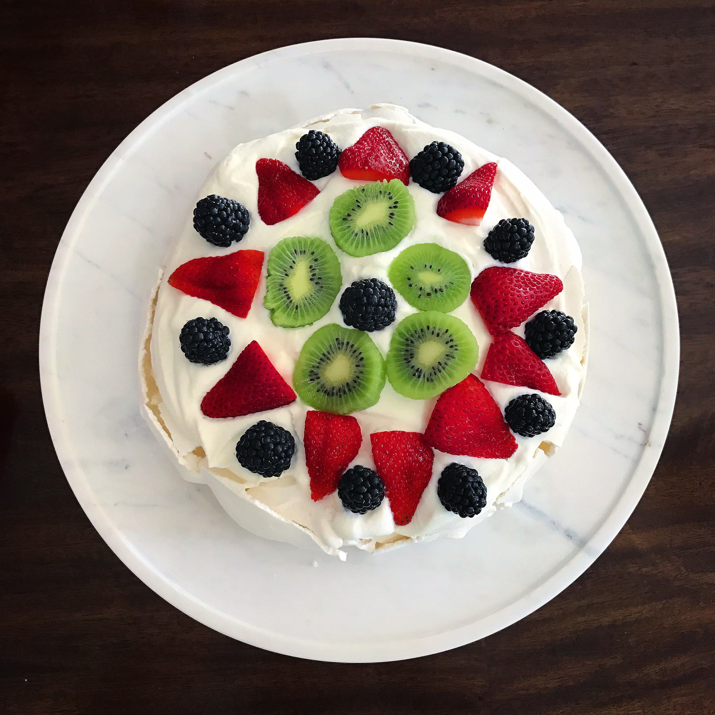 Nev's Favorite Pavlova
